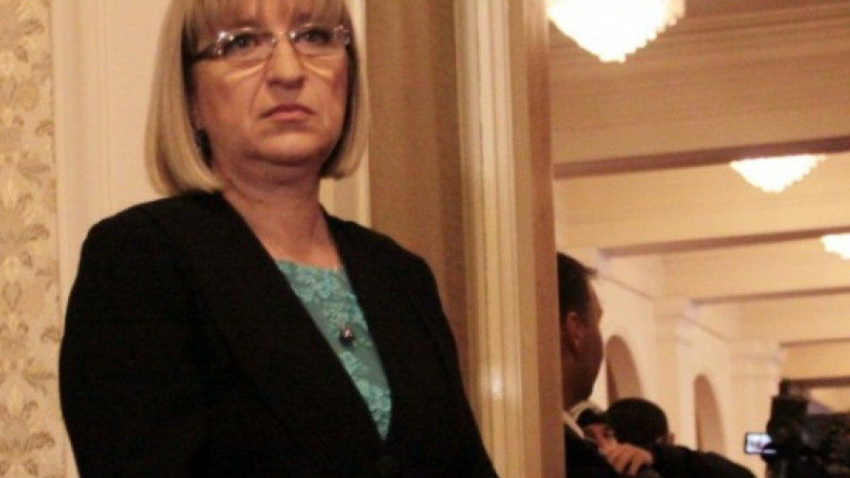 Цачева: Предвиждаме нов закон за публичните финанси на държавата | StandartNews.com