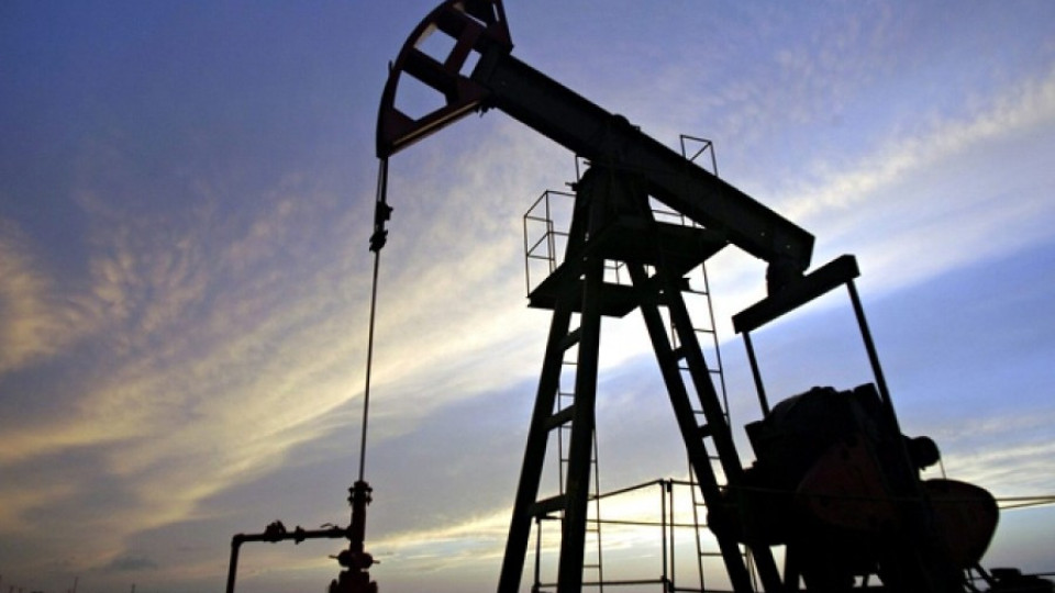 JP Morgan прогнозира нов срив на цената на петрола  | StandartNews.com