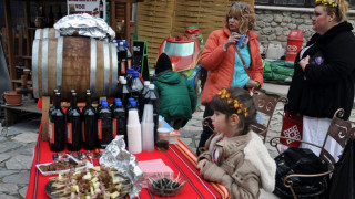 С безплатно вино Мелник става студентски град
