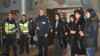 Панахида за загиналите в катастрофи на пътя отслужиха в Монтана