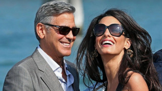 Клуни ще става татко