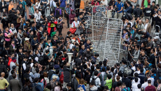 Нови сблъсъци в Хонконг