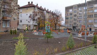 Обновен младежки дом и нов парк ще зарадват казанлъчани