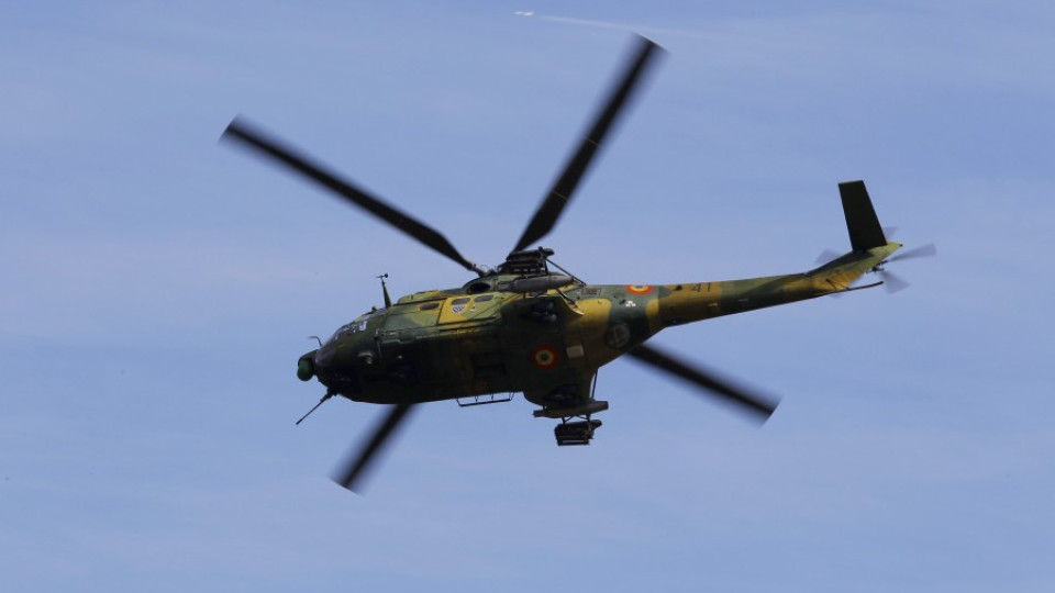 8 военни загинаха с вертолет | StandartNews.com