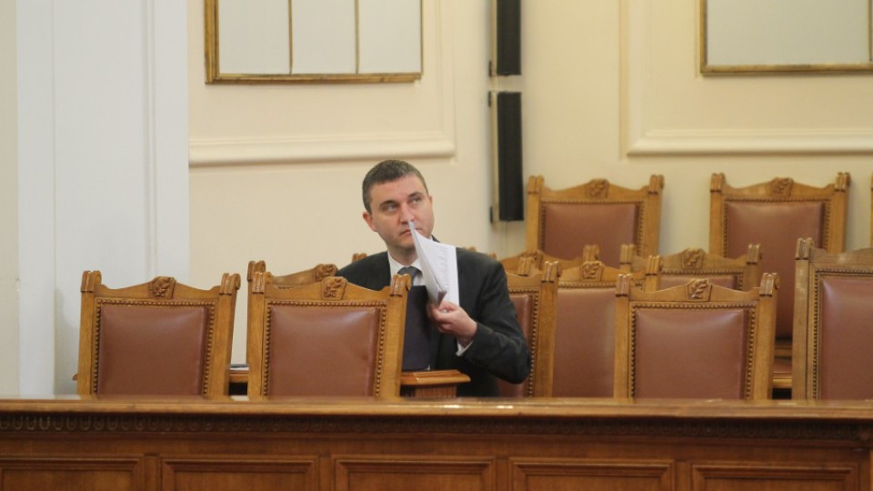 Горанов: Искров няма да бъде изпратен в Черноморската банка | StandartNews.com