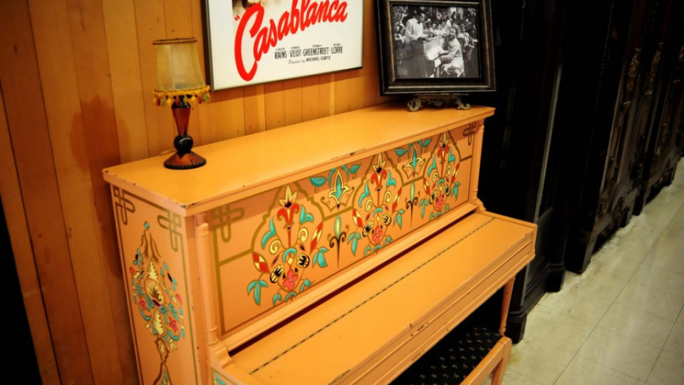 Пианото от „Казабланка" бе продадено за 3 млн. долара | StandartNews.com