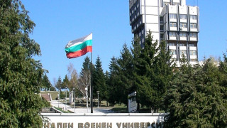 Националният военен университет "Васил Левски" става на 136 г. утре