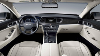 Hyundai Genesis взе приза "Луксозна кола на годината"