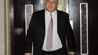 Министър Кралев: Училищата вадят футбола от кризата