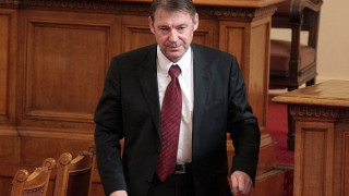 Парламентът ще изслуша председателя на ДАНС за акцията в Пазарджик