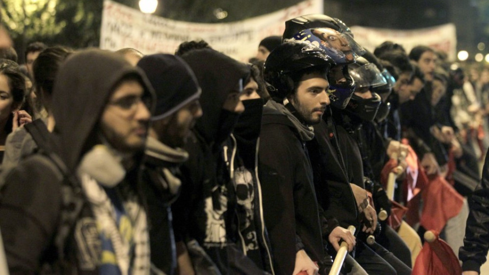 Гърция блокирана от 24-часова обща стачка | StandartNews.com