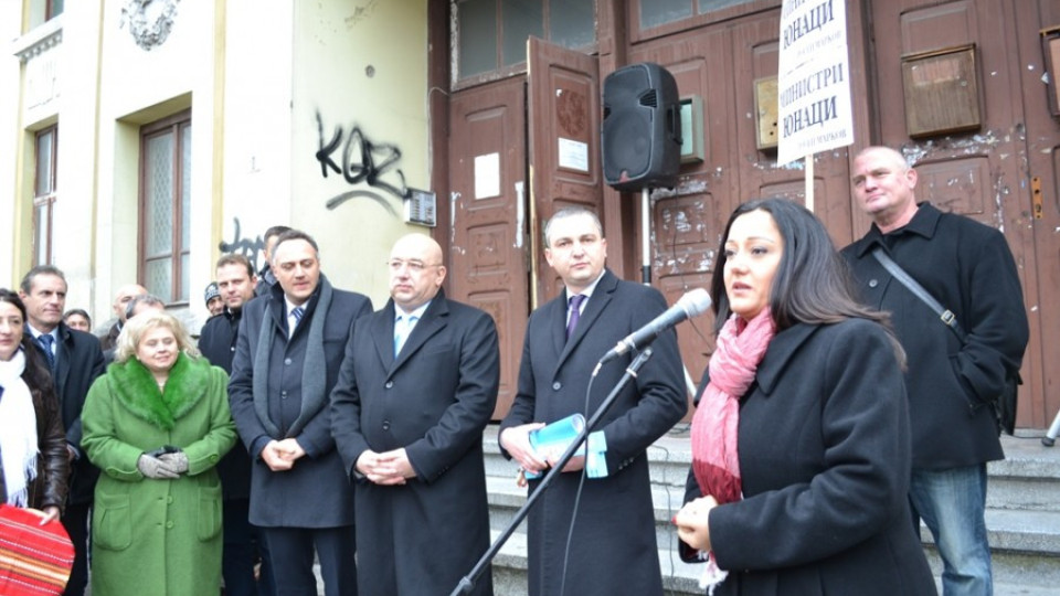 Община Варна ще стопанисва Юнашкия салон в града | StandartNews.com