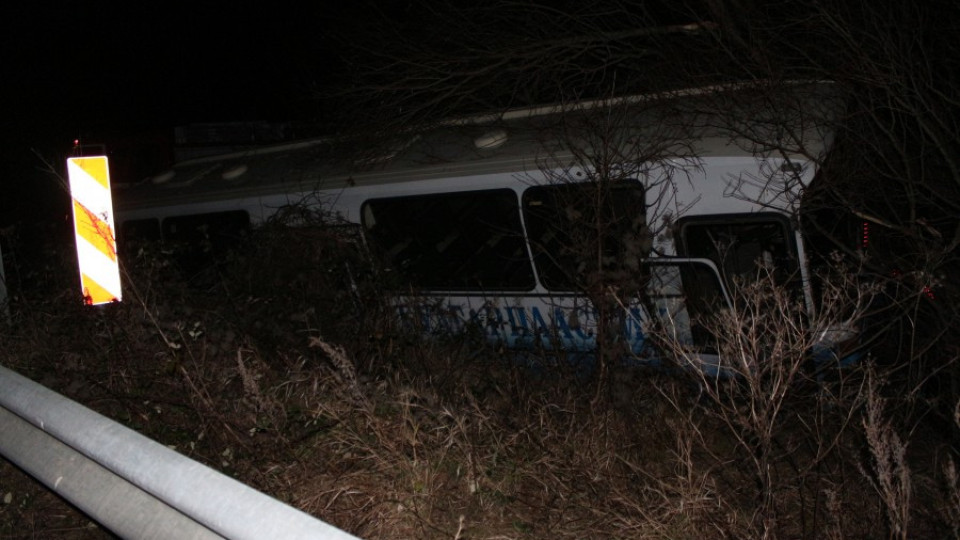 Работнически автобус катастрофира край Ветрен | StandartNews.com