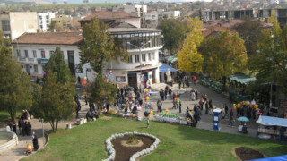 Двойни заплати за градски старейшини