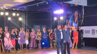Над 300 танцьори разтърсиха Банско