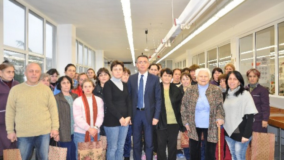 Кметът на Кърджали посети Кооперация "Петър Мирчев", предлагаща работа на хора с увреждания | StandartNews.com
