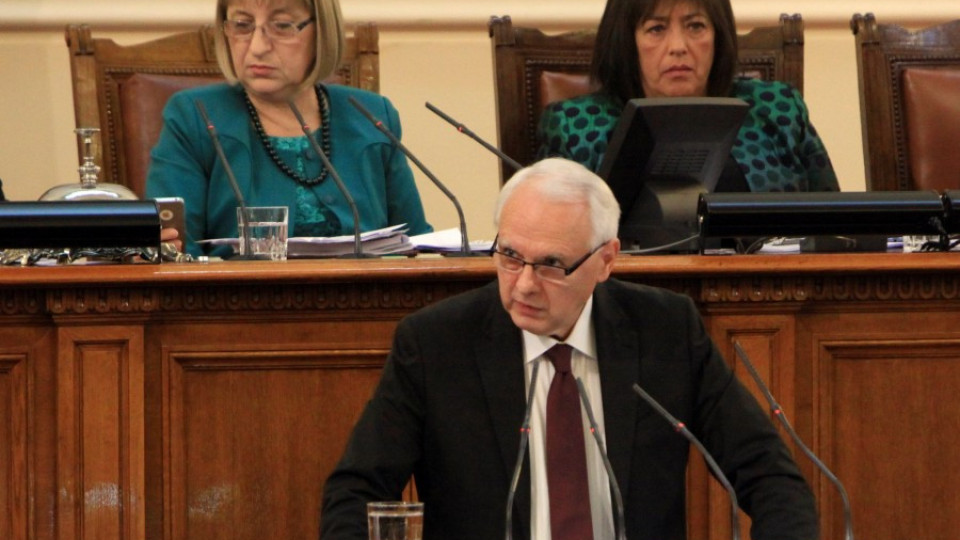 Изключиха Велизар Енчев от парламентарните комисии | StandartNews.com