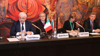 Кмет представи проекти на българо – италиански форум