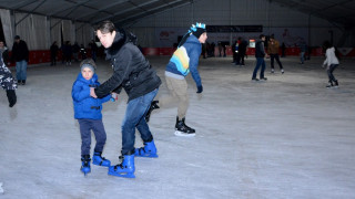 Шампион се пусна на пързалката Мtel Rink