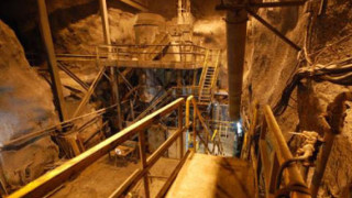 Протестиращите миньори от „Черно море" излязоха навън