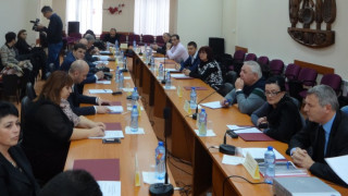 Губернатор иска кметове да следят нивата на водоемите
