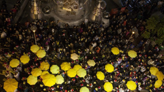 Арестуваха най-малко 37 протестиращи в Хонконг
