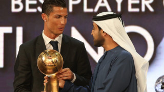 Шейхове наградиха Роналдо за №1