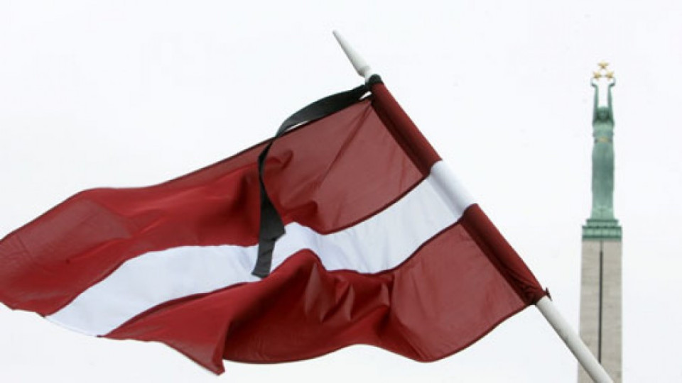 Латвия пое председателството на ЕС | StandartNews.com