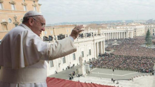 Папа Франциск се помоли за световен мир