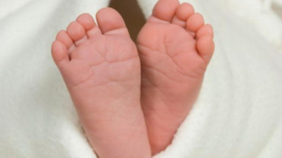 Първото бебе в Кипър за 2015 г. е българче | StandartNews.com