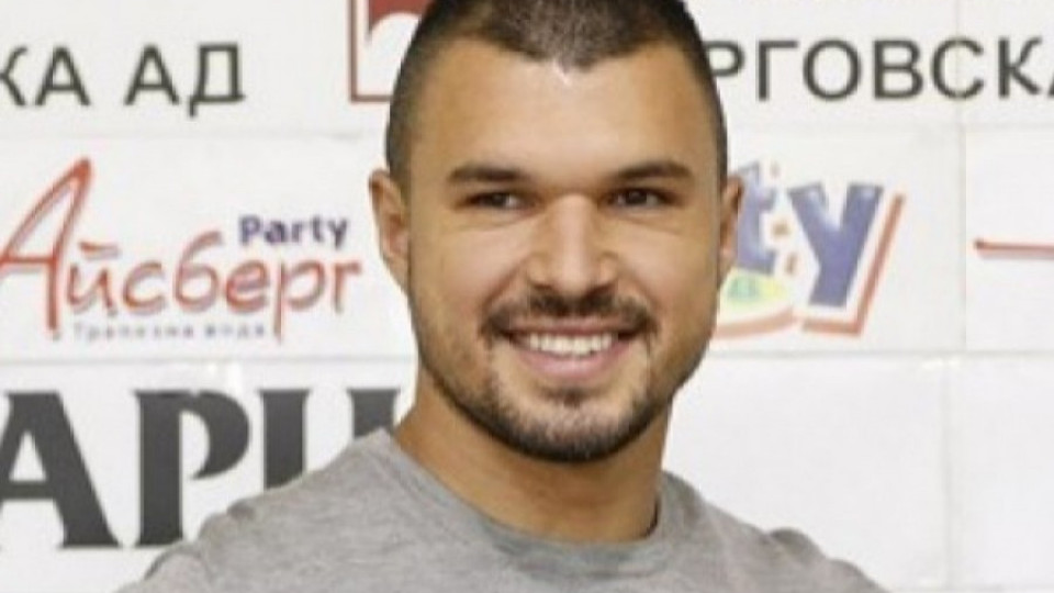 Божинов стана идол заради заяждане | StandartNews.com