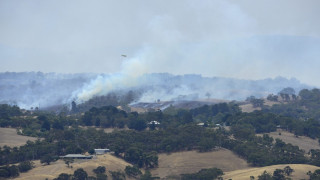 Евакуация на 40 000 души заради мащабен пожар в Австралия