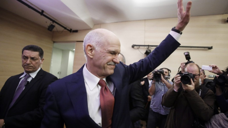Папандреу направи нова партия 3 седмици преди изборите | StandartNews.com
