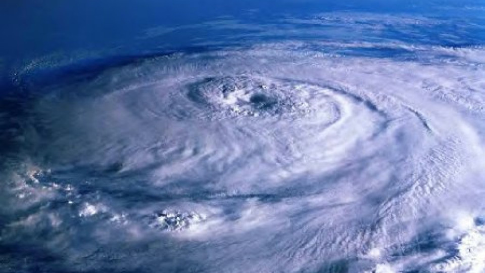 Ураган предизвика хаос в Ливан и Сирия | StandartNews.com