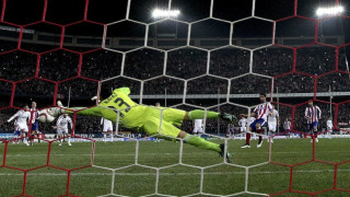 "Реал" падна от "Атлетико", на ръба от отпадане за Купата на краля