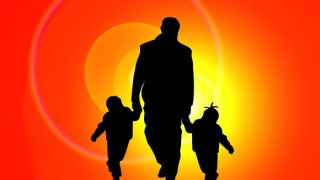 Евростат: Над 400 000 самотни родители в България