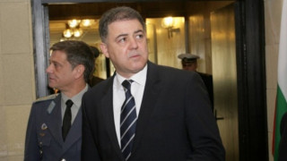 Ненчев: Армията ще окаже логистична подкрепа за охраната на границата с Турция