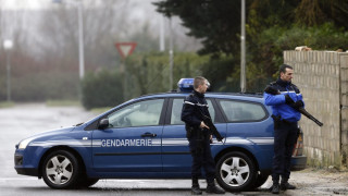 Стрелба по заподозрените за атаката срещу "Шарли ебдо"