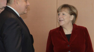 Бойко лети за марша в Париж