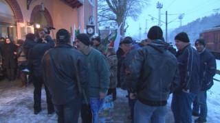 Протести в страната заради спрените влакове на БДЖ