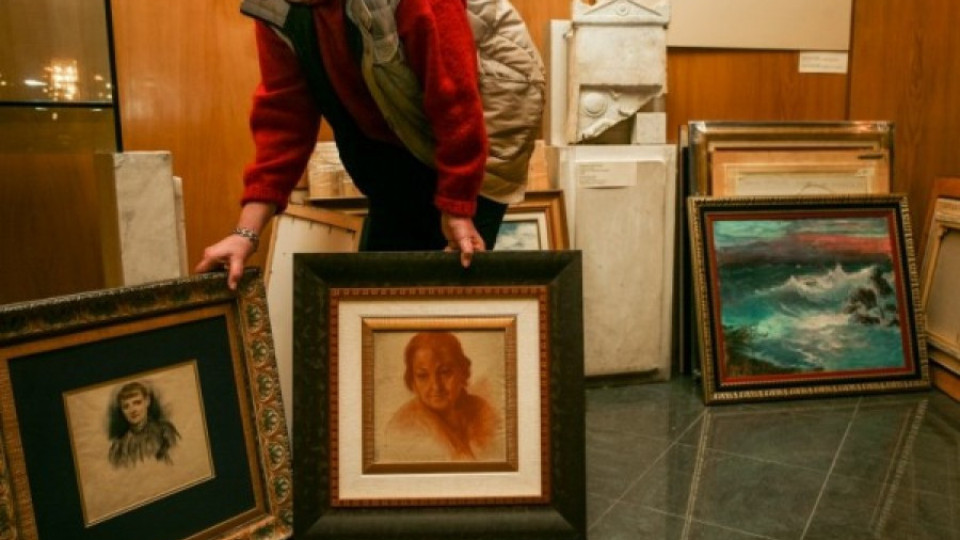 Още 60 картини на КТБ в музея | StandartNews.com