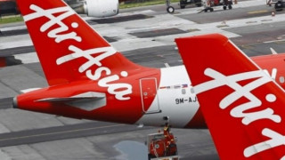 Откриха основната част от падналия самолет на AirAsia