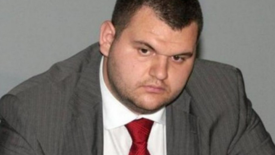 Прокуратурата няма да проверява Пеевски по сигнал на "Протестна мрежа" | StandartNews.com
