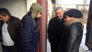 Караянчева инспектира пунктовете за изкупване на тютюн в Кирковско