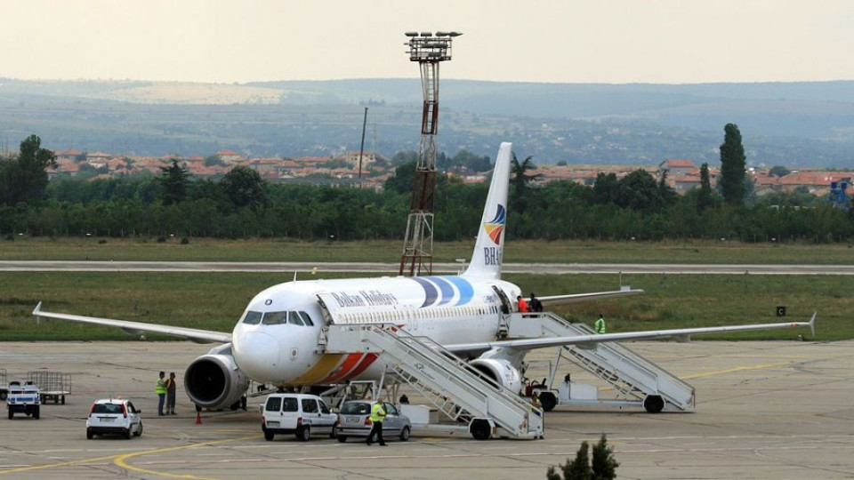 Нови линии и 5.2 % ръст на летище Варна | StandartNews.com