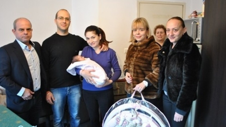 Орисаха първото бебе на Русе | StandartNews.com