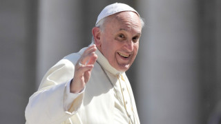 Папата: Не е нужно католиците да се плодят като зайци