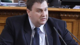 Емил Радев пита за нов регистър на лобистите в евроинституциите