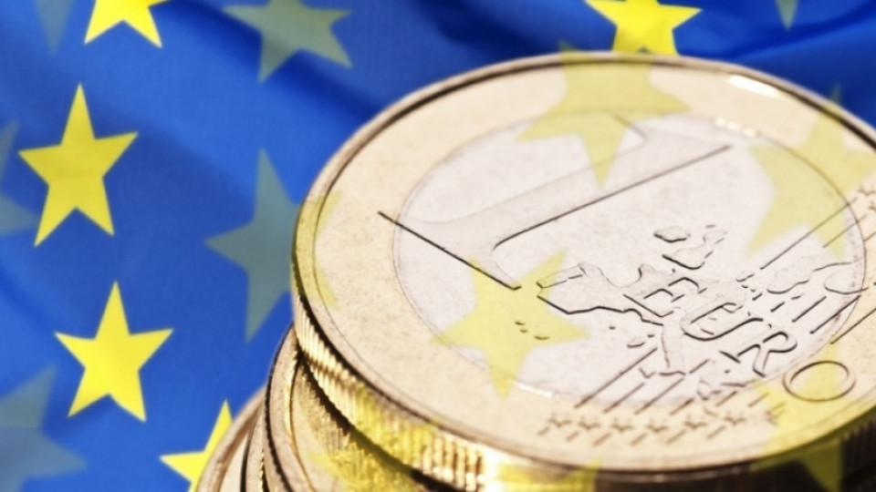 Евтиното евро като спасение | StandartNews.com