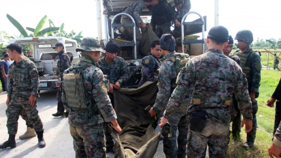 Десетки жертви при сблъсъци между филипинската полиция с ислямисти | StandartNews.com
